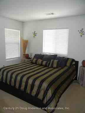 4203 Norval Ave - Photo 3 of 13
