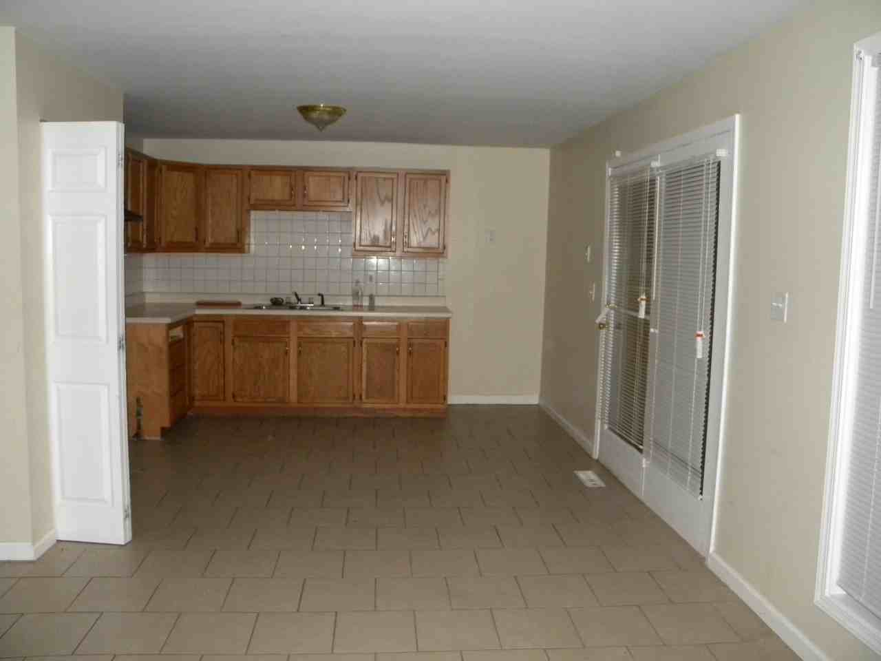 1150 George St - Photo 2 of 4