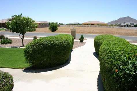 21406 E Mewes Rd - Photo 3 of 50