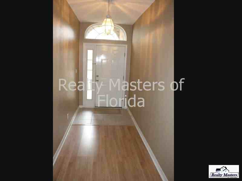 605 Downhaul Dr - Photo 2 of 16