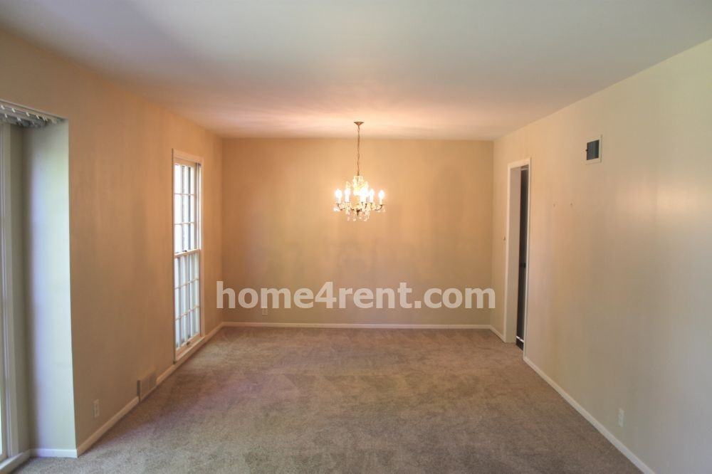 9906 Riley St - Photo 2 of 18
