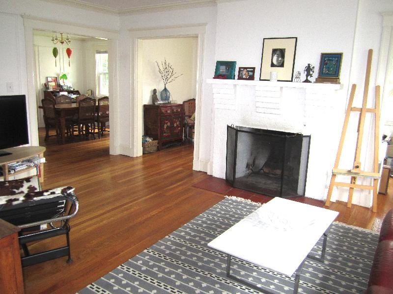 128 Summit Ave - Photo 2 of 13