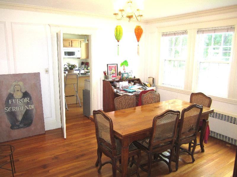 128 Summit Ave - Photo 3 of 13