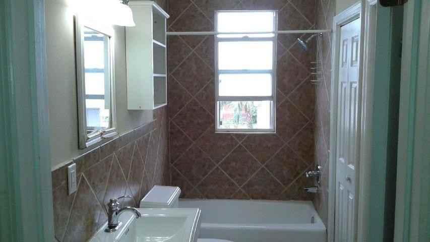 3317 Broadway 1 - Photo 2 of 5