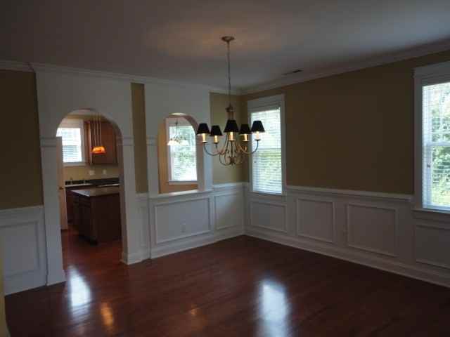 237 Pearson Place - Photo 3 of 9