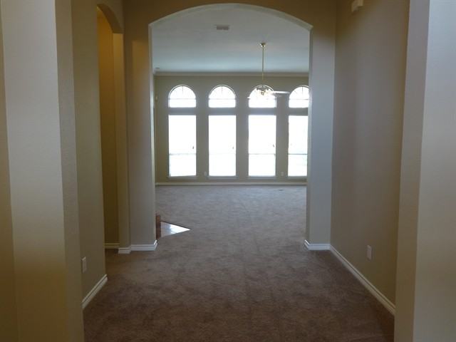 2203 Merritt Way - Photo 3 of 22