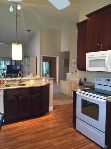 7836 Lexington Club Boulevard C - Photo 3 of 5