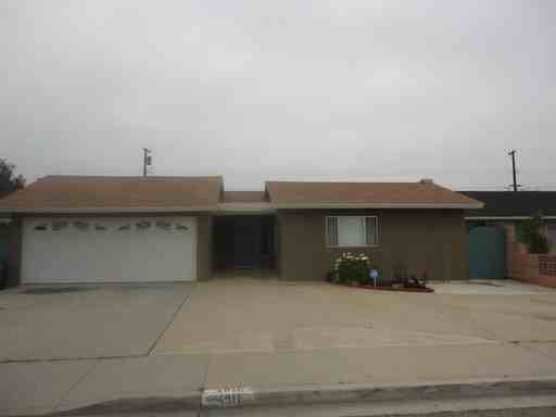 4911 S F St - Photo 3 of 18