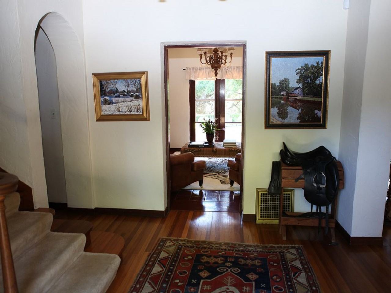 19518 Glen Una Drive - Photo 3 of 16