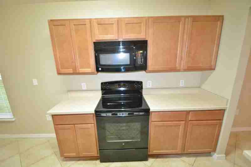 736 Lake Doe Blvd - Photo 3 of 12