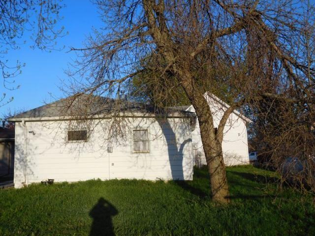 312 Pennsylvania Ave - Photo 2 of 2