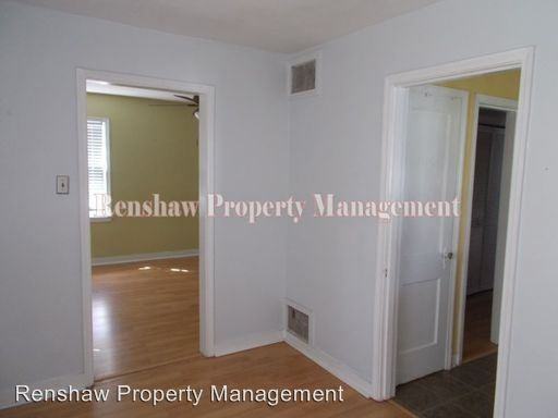 2810 Garden Ln - Photo 3 of 9