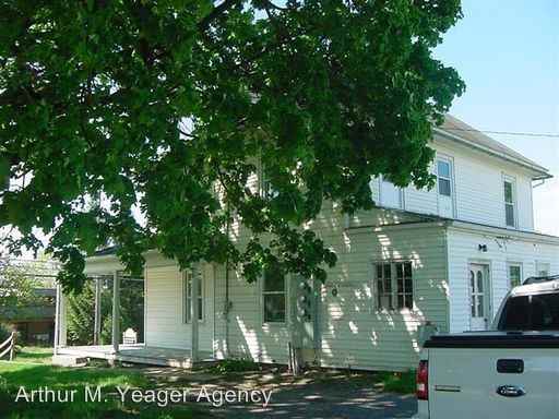 149 E Main St - Photo 2 of 7