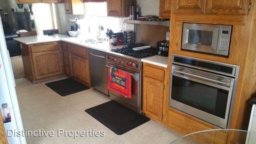 10305 Arapaho Ave - Photo 3 of 13