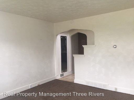 553 Farnsworth Ave - Photo 3 of 8