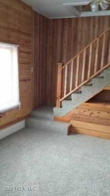 706 N Boundary Ave - Photo 2 of 6