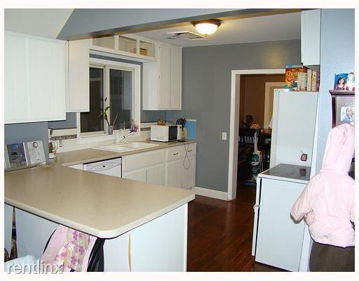 2301 S Martin Luther King Jr Blvd - Photo 3 of 10