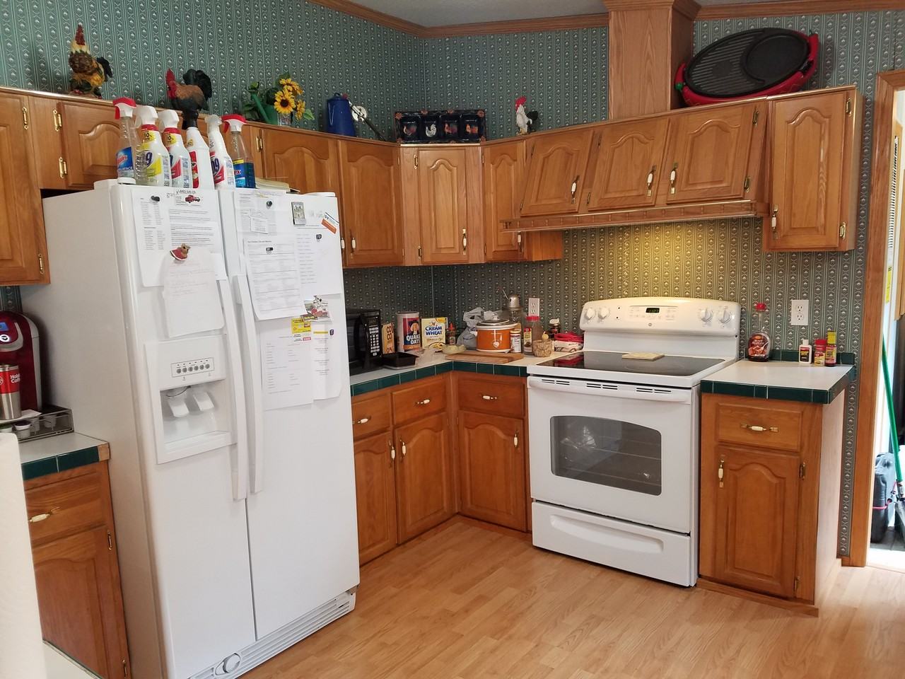 35293 N Hanson Lake Rd - Photo 2 of 5