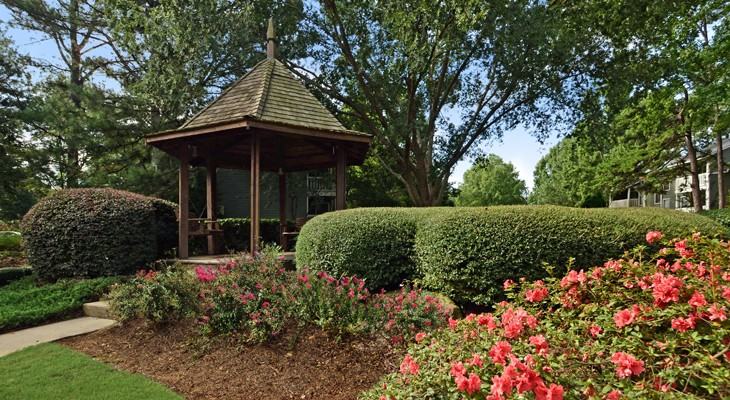 Carrington Court Apartment Homes - Photo 3 of 25