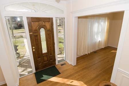 904 Chestnut Ave - Photo 2 of 9