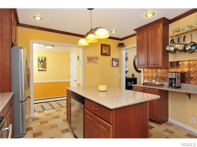 954 NY-292 - Photo 3 of 14