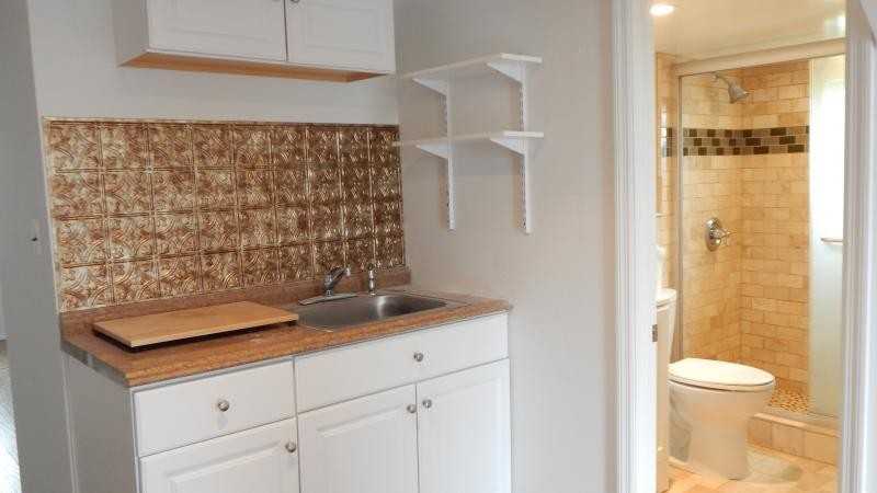 2482 4th Ave - Photo 2 of 9