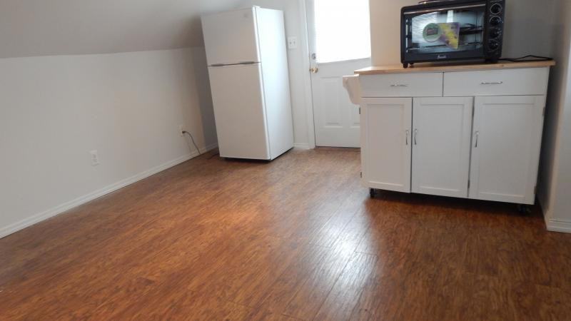 2482 4th Ave - Photo 3 of 9