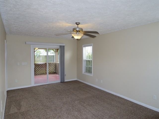 4617 Split Rail Dr - Photo 2 of 16