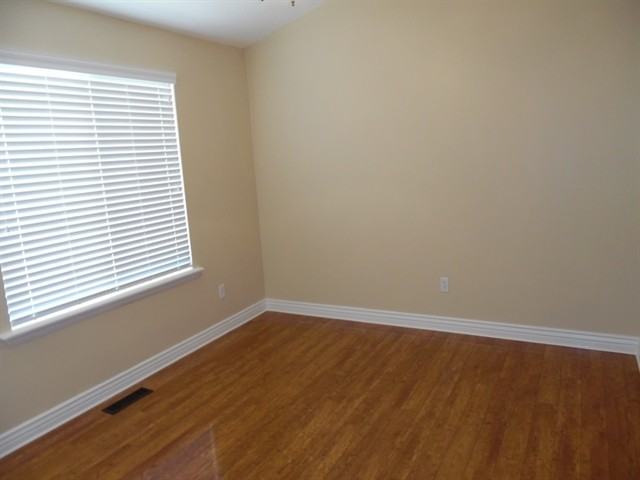 207 N 1660 W - Photo 2 of 14