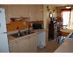 190 Dunsmore Ln - Photo 2 of 4