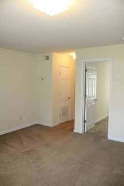 2985 Jones St - Photo 3 of 15