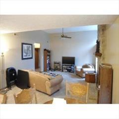 4754 Stansbury Ln - Photo 3 of 8