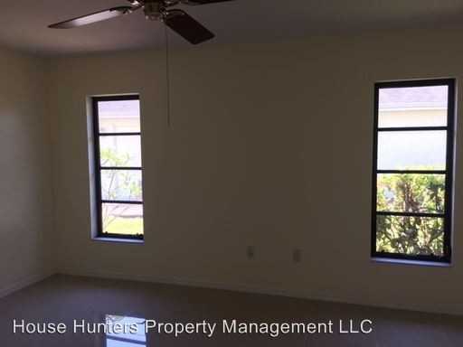 17154 Galleon Terrace - Photo 3 of 12