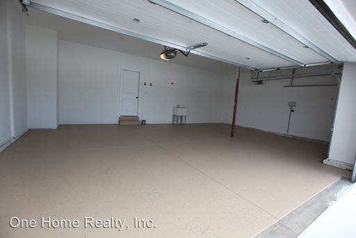 14094 Millstone Blvd - Photo 3 of 18