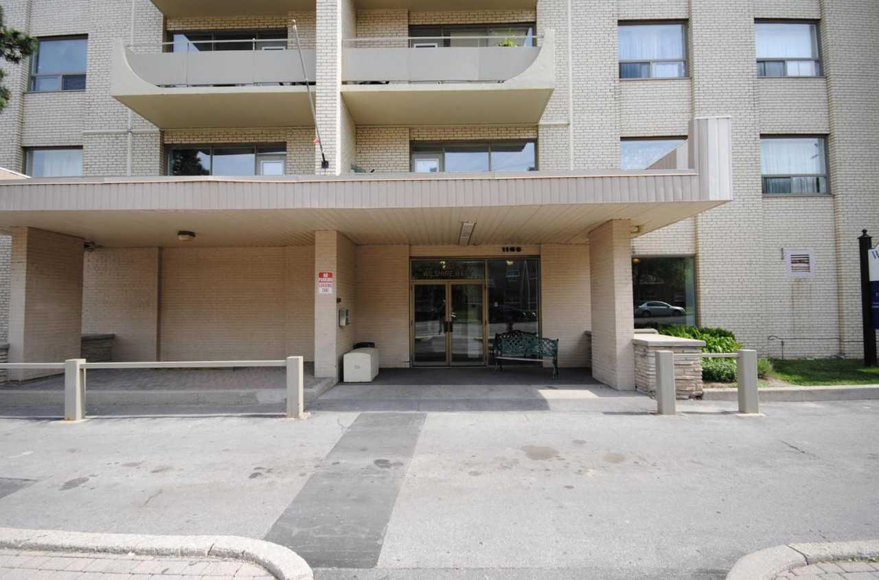 1165 Fennell Ave E - Photo 3 of 6