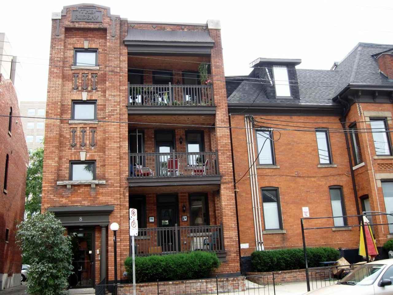 8 Forest Ave - Photo 3 of 7