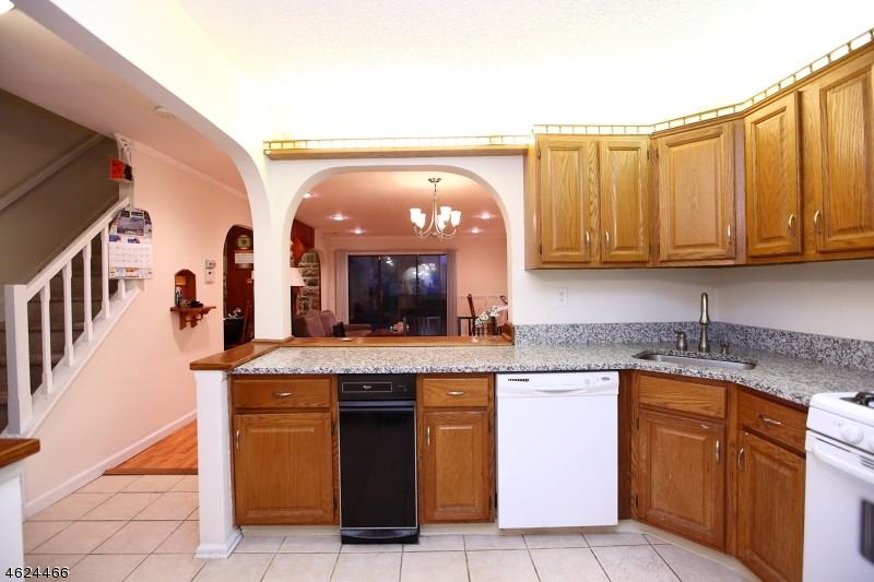 286 Penns Way - Photo 2 of 6