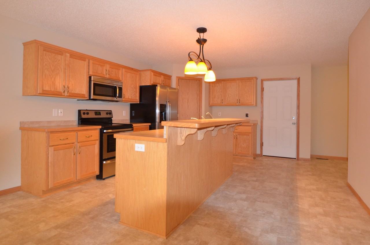 6355 Marx Ave NE - Photo 3 of 10