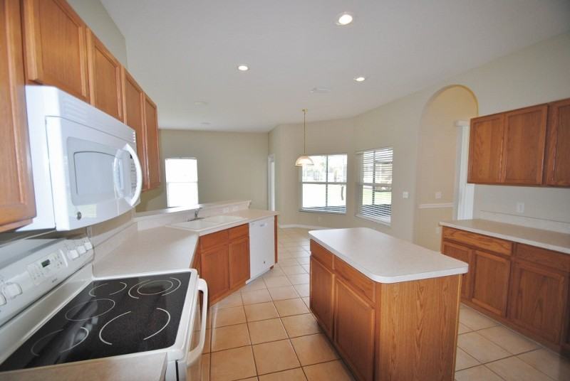 401 Tunbridge Dr - Photo 3 of 17