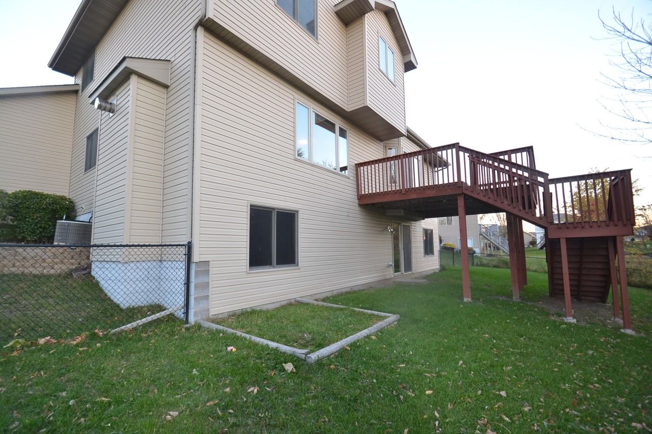 23541 Birch Cir - Photo 2 of 12