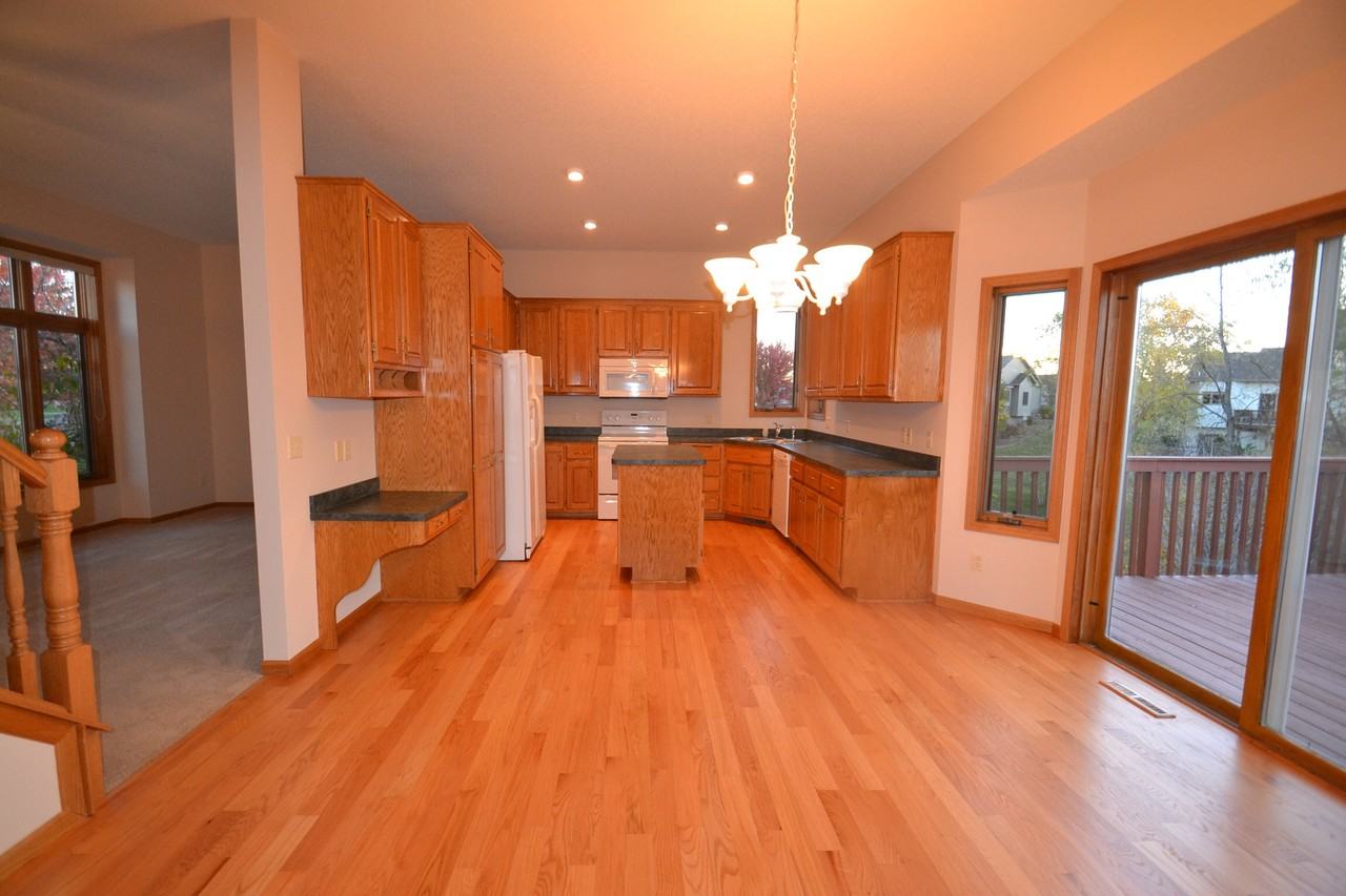 23541 Birch Cir - Photo 3 of 12
