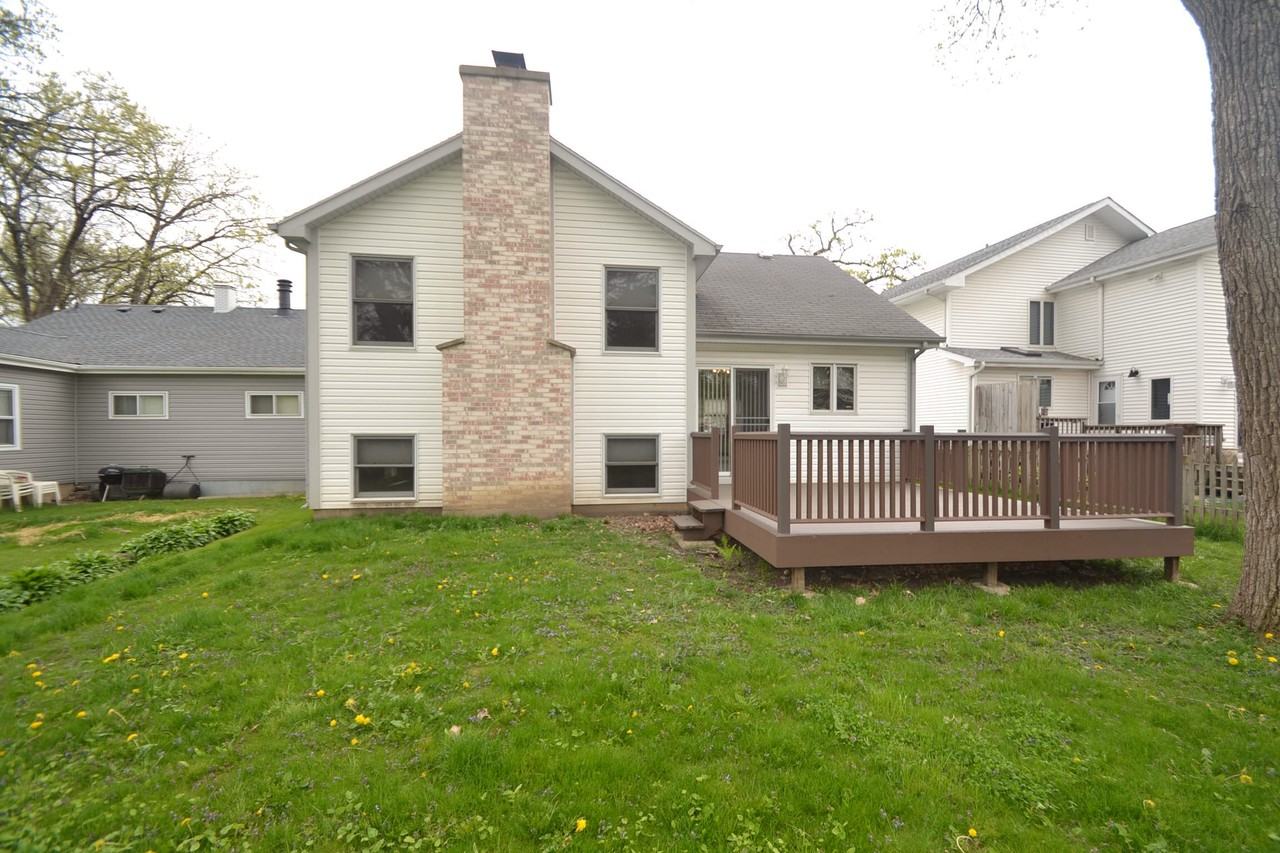 128 Oak Knoll Dr - Photo 2 of 16