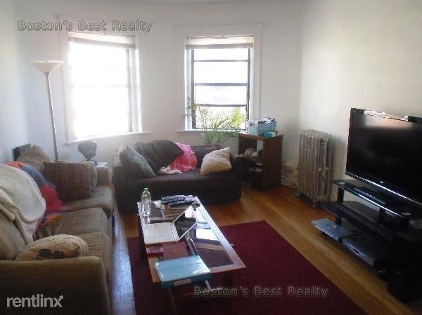 122 Park St - Photo 2 of 6