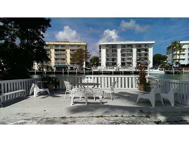 1195 Marseille Dr #1