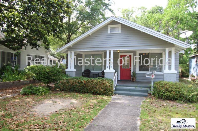 1504 E Strong St - Photo 2 of 20