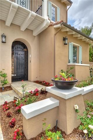 523 Luminous - Photo 2 of 29