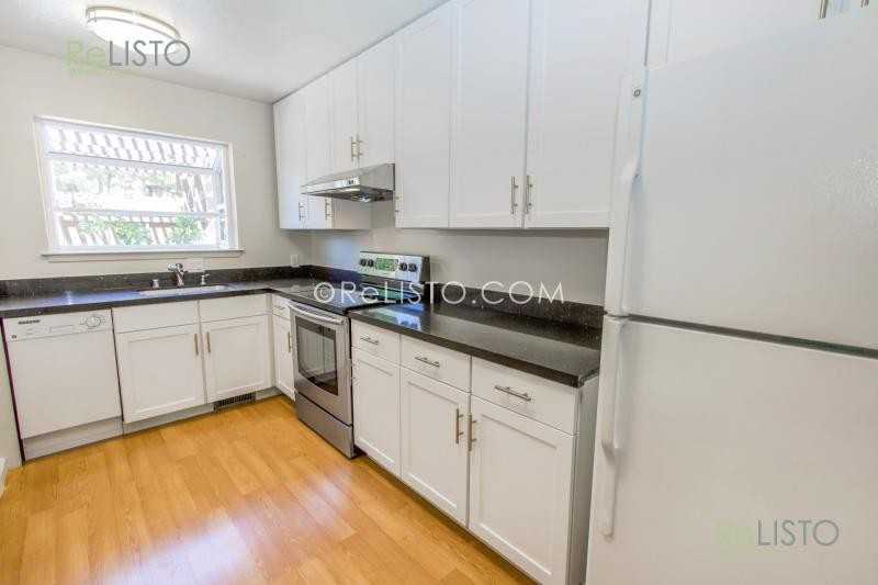 44 Central Dr - Photo 2 of 14