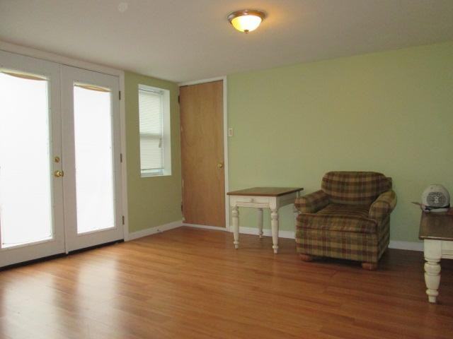 125 Danbury St - Photo 2 of 5