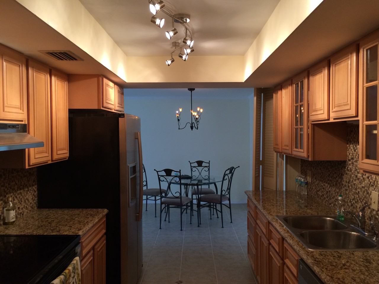 3067 Los Gatos Drive - Photo 3 of 7