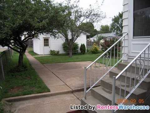 6301 Fyler Ave - Photo 2 of 24